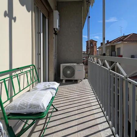Apartamento Ari'stay - Panoramic In Piazza Alfieri -2br *