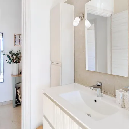 Appartamento Ari'stay - Panoramic In Piazza Alfieri - 2br - Ac Asti