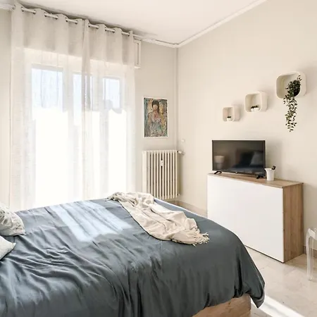 Appartamento Ari'stay - Panoramic In Piazza Alfieri - 2br - Ac Asti